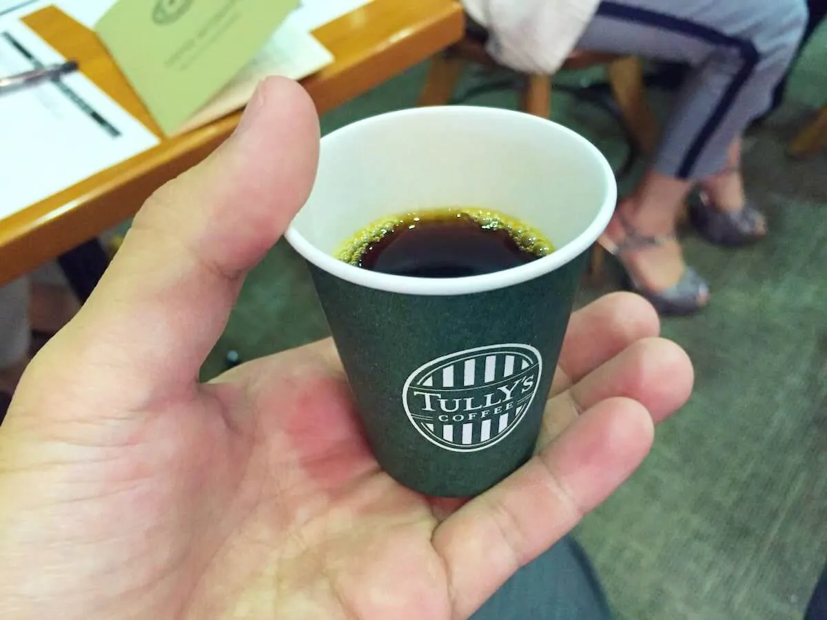タリーズコーヒースクールで入れたコーヒーの写真