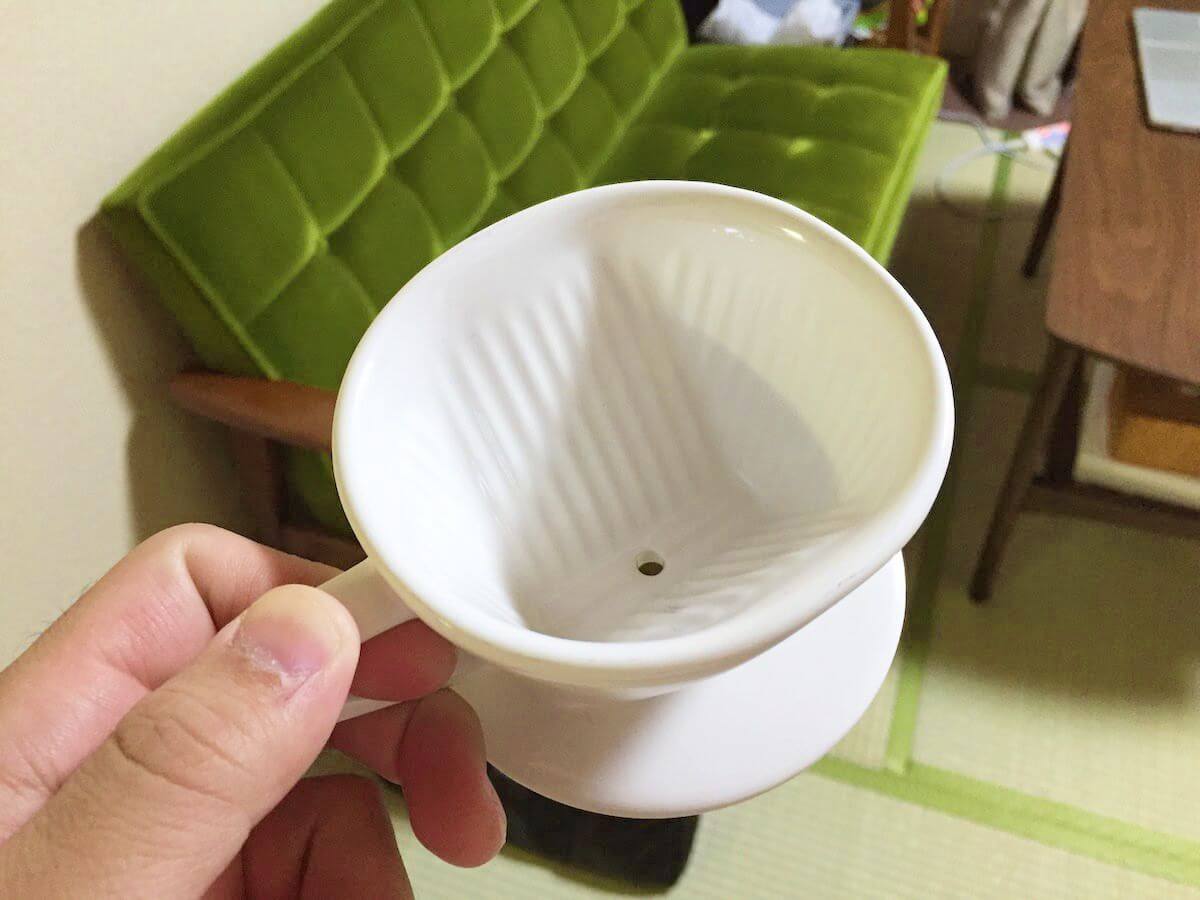 陶器製の1つ穴ドリッパー