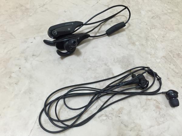 Earphone