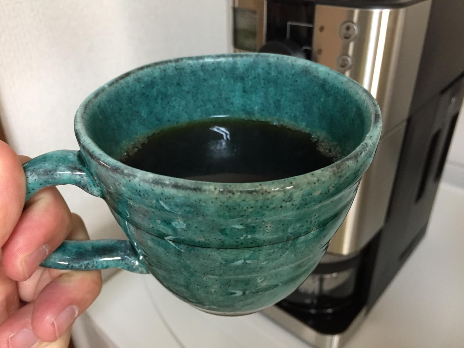 カップに入ったコーヒー