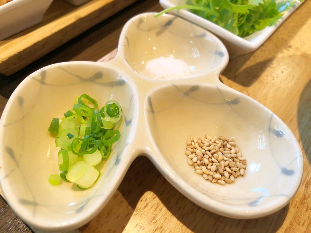お粥の薬味
